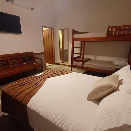 Suites Estou De Ferias Araquari Eksteriør billede