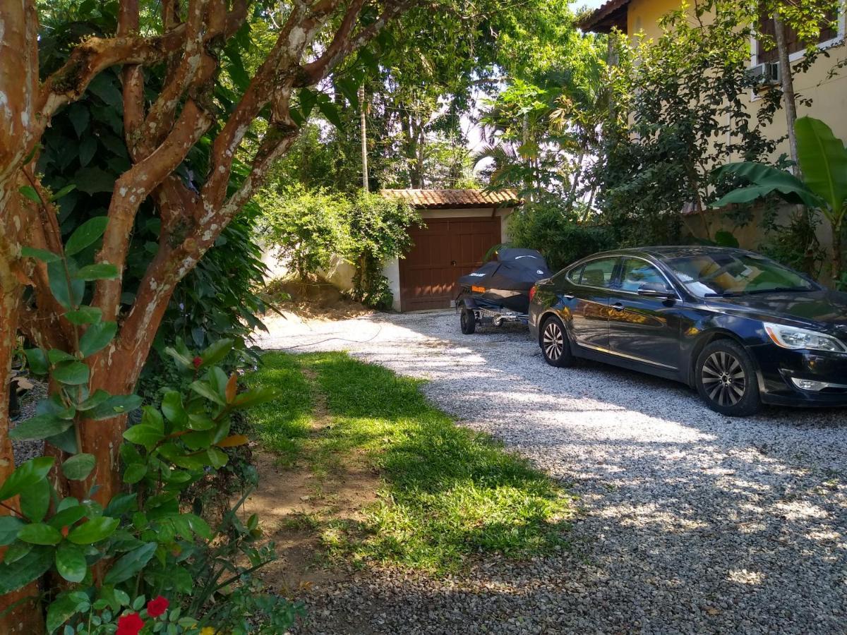 Suites Estou De Ferias Araquari Eksteriør billede